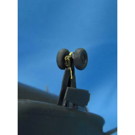 MD14437 - 1/144 - Detailing set for aircraft model DHC-8-106