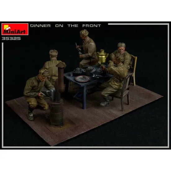 MINIART 35325 Dinner On The Front 5 Figures Plastic Models Kit 1/35 scale