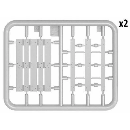 Miniart 35612 - 1/35 Street Fruit Shop Plastic Model Kit