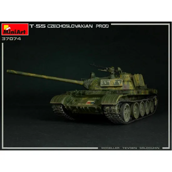 Miniart 37074 - 1/35 Tank T-55 (Czechoslovak Production)