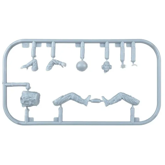 Miniart 37059 - 1/35 Modern British crew BTT Scale Plastic Model Kit