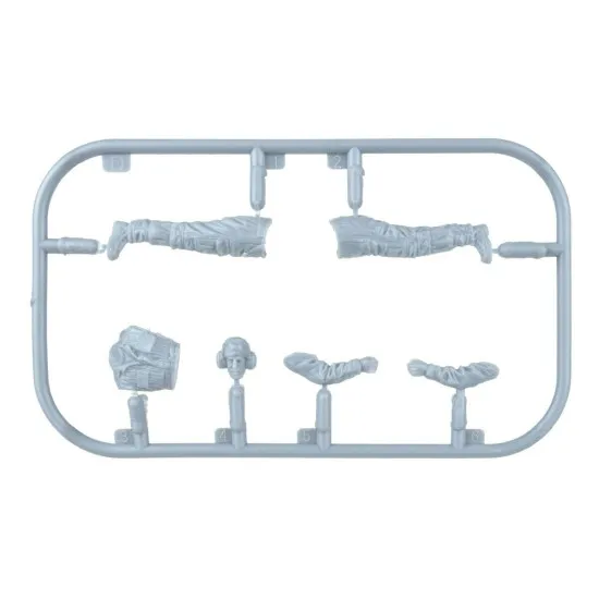 Miniart 37059 - 1/35 Modern British crew BTT Scale Plastic Model Kit