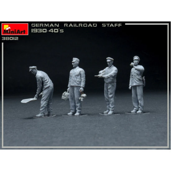 MINIART 38012 1/35 SCALE MODELGerman Railway Staff 1930-40s MINIART 38012 1/35 SCALE MODELGerman Railway Staff 1930-40s
