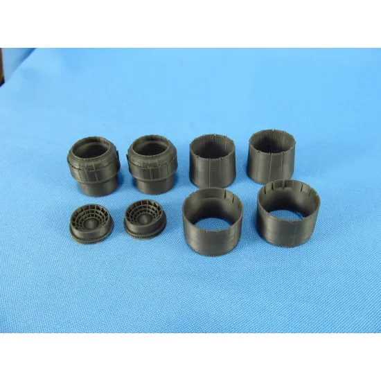 Metallic Details MDR7242 -1/72 - SR-71 Blackbird. Jet nozzles