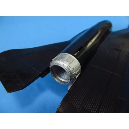Metallic Details MDR7242 -1/72 - SR-71 Blackbird. Jet nozzles