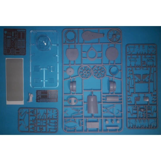 AMP 48-012 - 1/48 - Piasecki HUP-1 plastic model kit