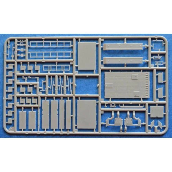 ACE 72573 - 1/72 - 3,7cm Flak 36 auf Fahrgestell mZgKw 5t Sd.Kfz.6/2