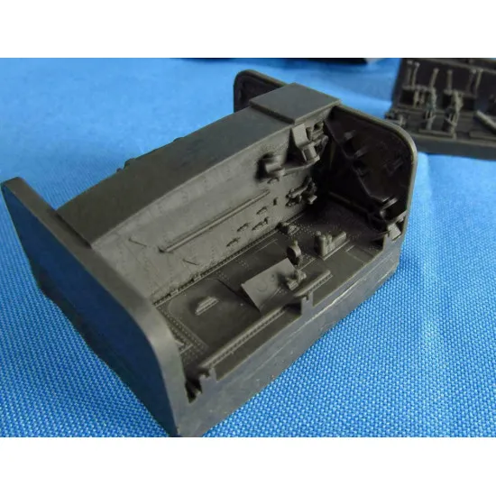 Bundle Metallic Details 1/48 MDR4843+MDR4845 S-3A/B Viking Bomb bay + Wheel bays