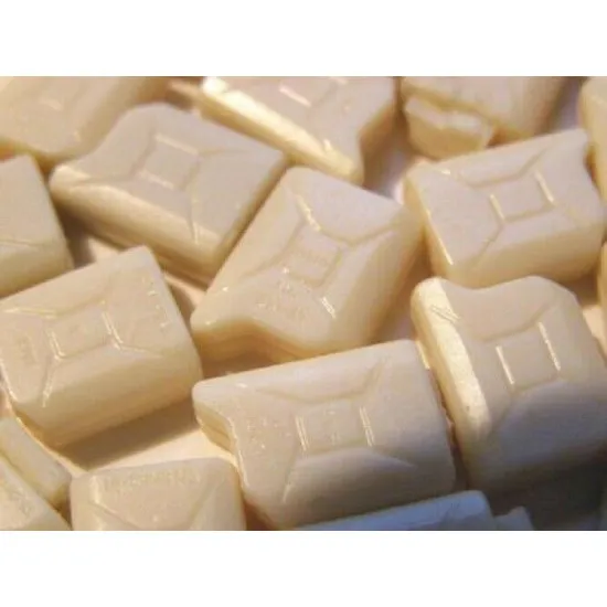 Dnepro Model DM3515 - 1/35, German canister, WWII, scale model kit