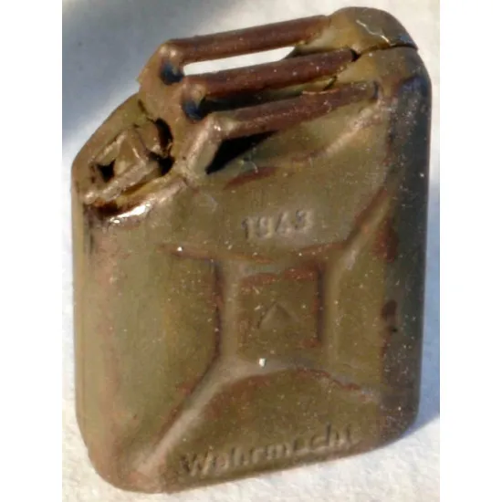 Dnepro Model DM3515 - 1/35, German canister, WWII, scale model kit