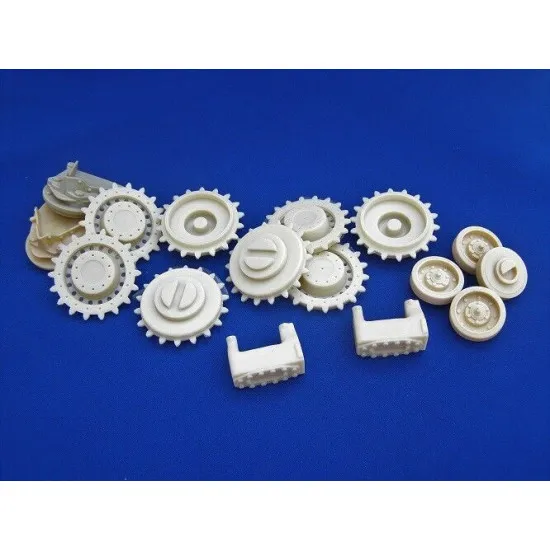 Dnepro Model DM1609 - 1/16, 44M Zrinyi I 75mm L/43 gun Tank Destroyer, WWII