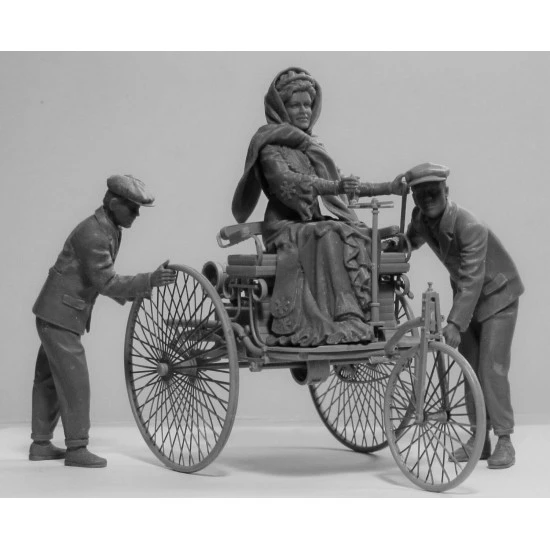 ICM 24041 - 1/24 - Benz Patent-Motorwagen 1886 with Mrs. Benz Sons 1885