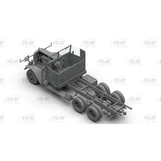 ICM DS3508 - 1/35 - Wehrmacht 3-axle Trucks Henschel 33D1, Krupp L3H163, LG3000