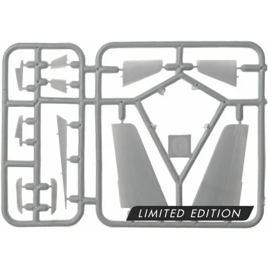 Sova Model SM72005 1/72 - Beech 1900C-1 scale model kit, Length 244 mm