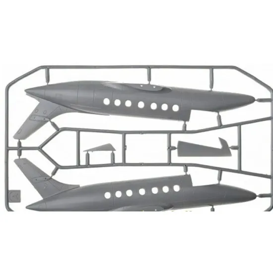 Sova Model SM72007 1/72 Jetstream Super-31 (5-blade propellers) scale model kit