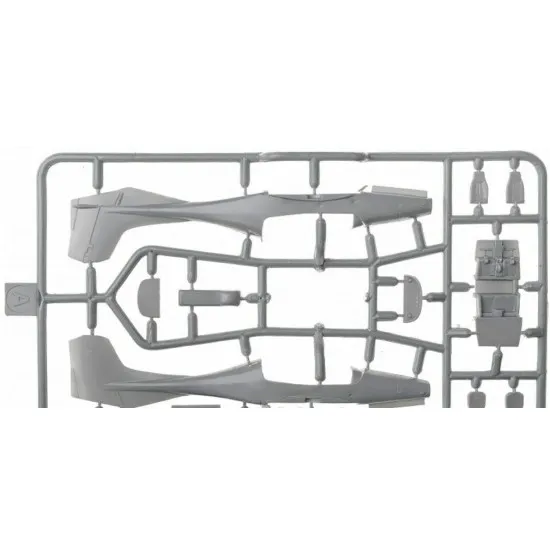 Sova Model SM72009 1/72 - Da-42 Dominator scale model kit, Length 119 mm