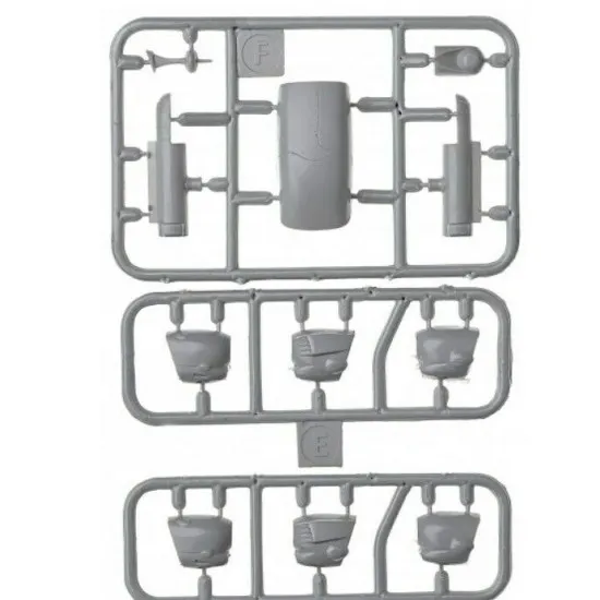 Sova Model SM72009 1/72 - Da-42 Dominator scale model kit, Length 119 mm