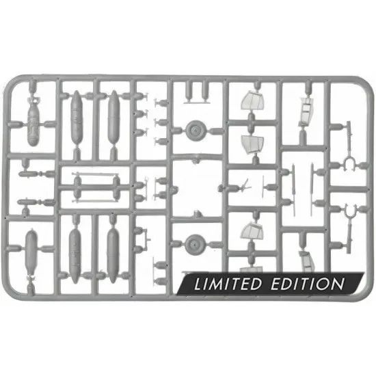 Sova Model SM72013 1/72 - Fighter IAR-80A scale model kit, Length 125 mm