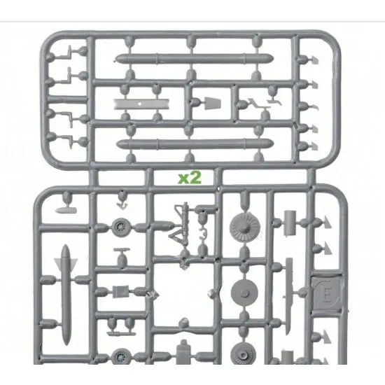 Sova Model SM72019 1/72 - Learjet 35 N541PA scale model kit, Length 205 mm