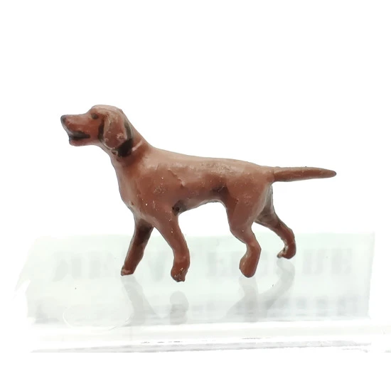 Mini Tank 24805 - 1/35 - Dog Hungarian vizsla. Painted figure, painted animal