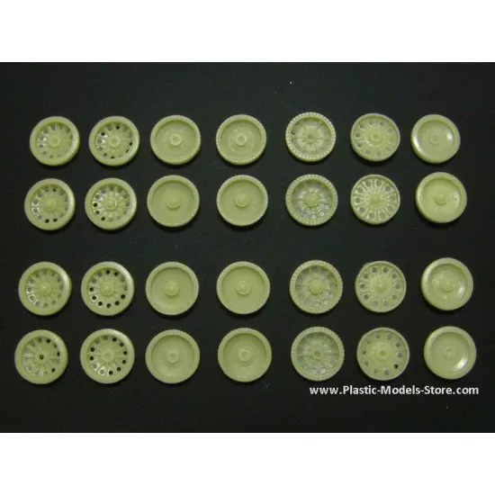 T-34 wild mix running gear roadwheels 14pcs. for all kits RESIN 1/72 Armory ALL7206