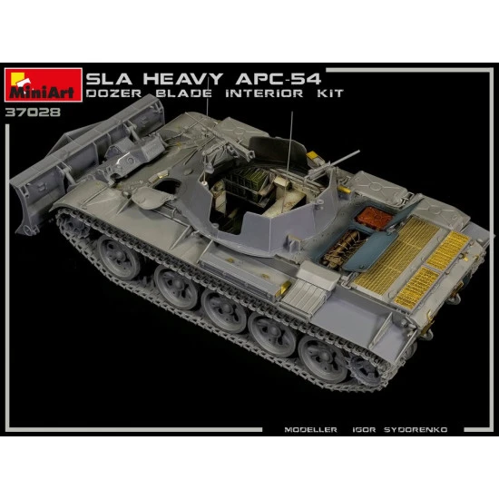 Miniart 37028 - 1/35 - SLA APC T-54 w/DOZER BLADE. INTERIOR KIT 177 mm