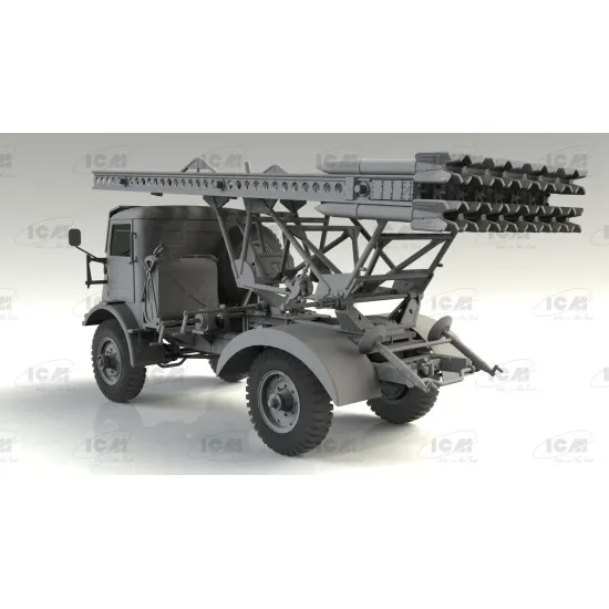 ICM 35591 - 1/35 - BM-13-16 on W.O.T. 8 chassis, WWII Soviet MLRS 174 mm