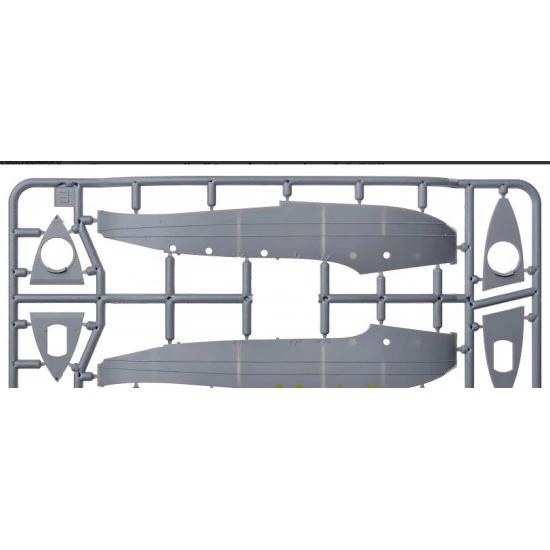 Dora Wings DW72020 Savoia-Marchetti S.55 (torpedo bomber) plastic model kit, scale 1/72