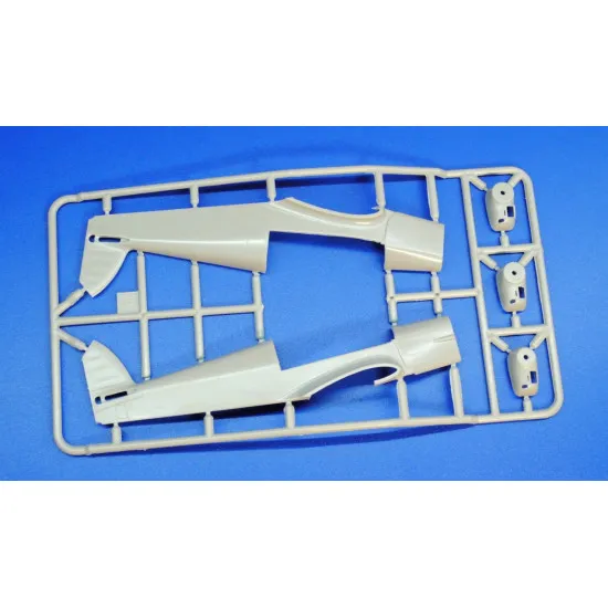 Dora Wings DW 48006 Percival Proctor Mk.III plastic model kit, scale 1/48 Dora Wings DW 48006 Percival Proctor Mk.III plastic model kit, scale 1/48