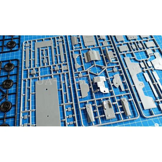 A&A Models 7219 - 1/72 - AA-70 Firefighting Truck