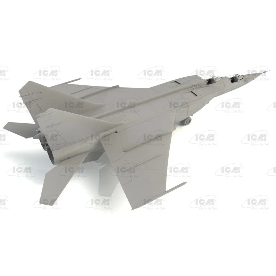 ICM 72176 - 1/72 - MiG-25 RU, Soviet Training Aircraft