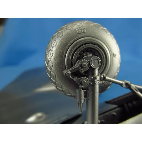 Metallic Details B-17. Wheel wells (Revell/Monogram) 1/48 MDR4864 scale model resin kit