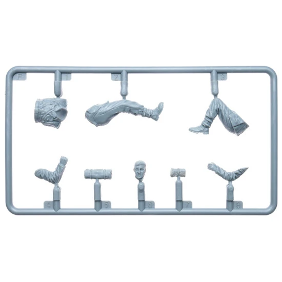 Miniart 35266 - 1/35 German Military Infantry At Rest, scale model WWII