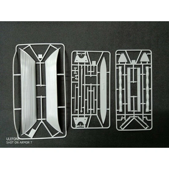 Garbuz 72-002 - 1/72 - Seagull. Warship of the Ukrainian cossacks Plastic model