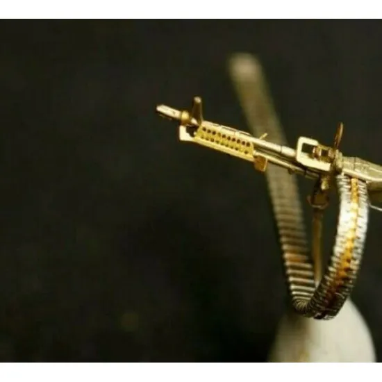 M60 MACHINE GUN MOUNT VARIANT (USA) PLASTIC MODEL KIT 1/72 MINI WORLD 7245C