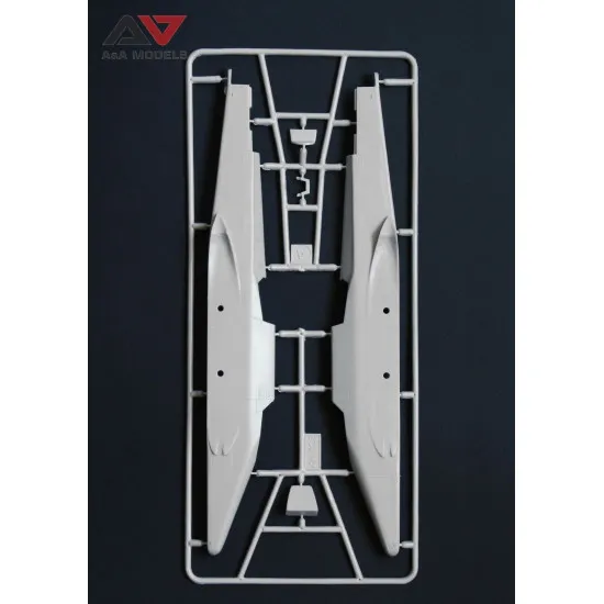 A&A Models AA7211 - 1/72 - IL-102 Experimental ground-attack aircraft