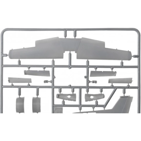 AVIS AV72024 - 1/72 - RFB FANTRAINER 400 TRAINING AIRCRAFT MODEL KIT
