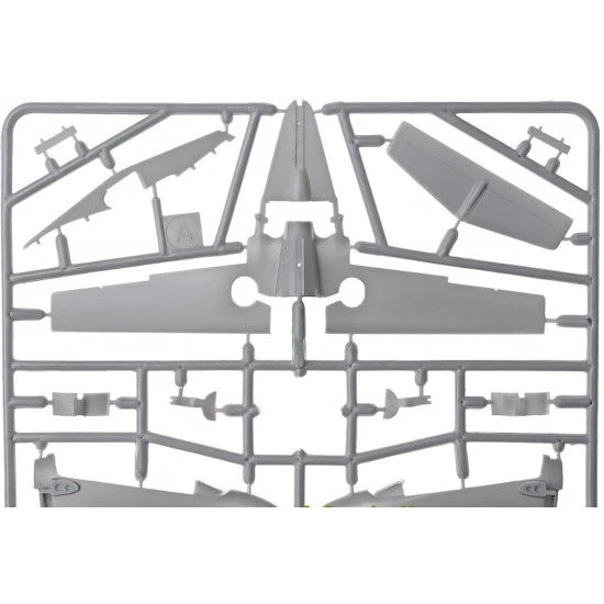 AVIS AV72024 - 1/72 - RFB FANTRAINER 400 TRAINING AIRCRAFT MODEL KIT