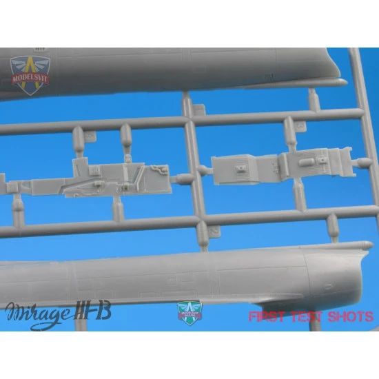 ModelSvit 72060 - 1/72 Mirage IIIB operational trainer. 216mm, 162 pcs