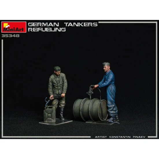 Miniart 35348 - 1/35 German Tankers Refueling, WWII military miniatures scale