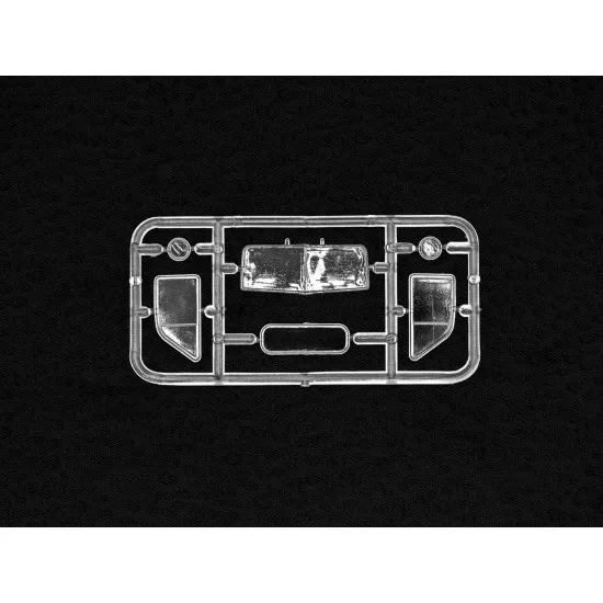 ICM 35510 - 1/35 II MB Studebaker US6 with Soviet drivers WWII 1941-1945