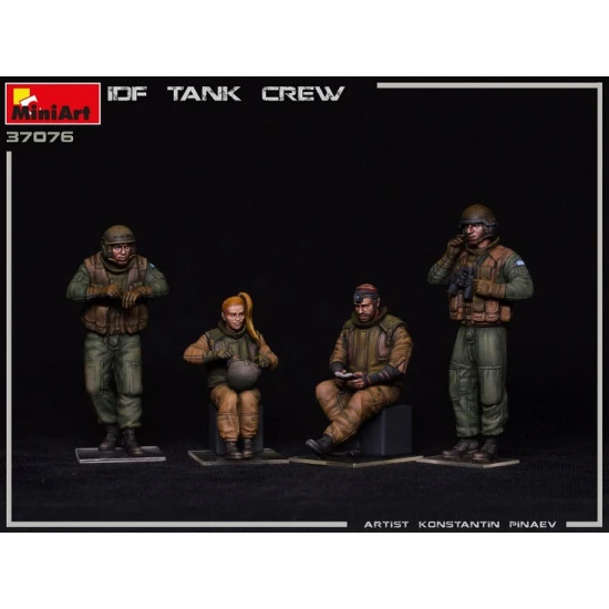 Miniart 37076 - 1/35 IDF Tank Crew.1 scale plastic model kit Military Miniatures