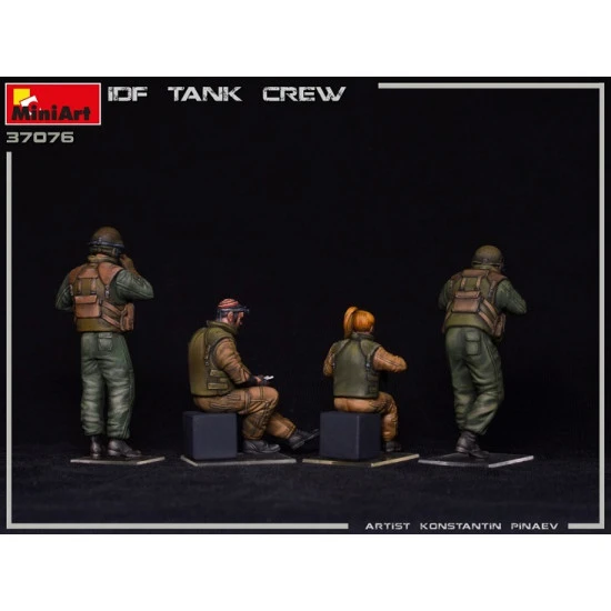 Miniart 37076 - 1/35 IDF Tank Crew.1 scale plastic model kit Military Miniatures