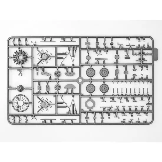 ICM DS4801 - 1/48 - Luftwaffe airfield WWII, Bf 109F-4, Hs 126B scale model kit