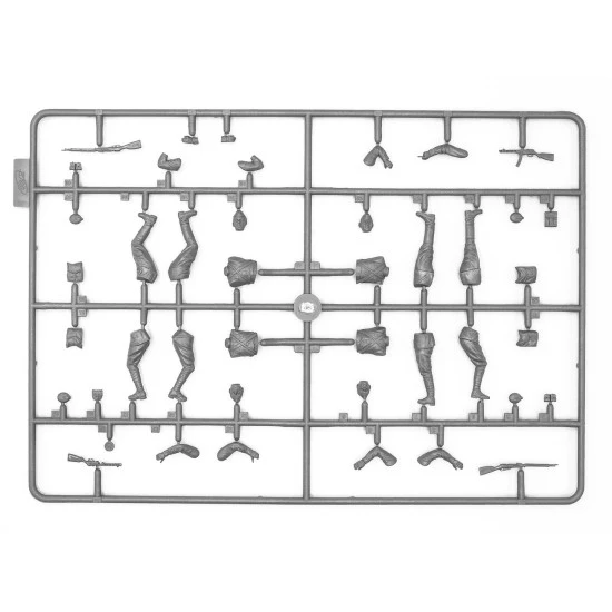 ICM 35648 - 1/35 - WWII Soviet BM-13-16 MLRS Vehicle Crew