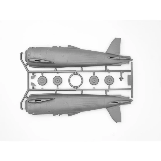 ICM 32023 - 1/32 - CR. 42AS WWII Italian Fighter-Bomber scale model plastic