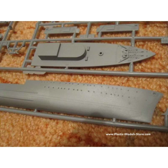 ORP Blyskawica 1965 Polish destroyer Post War version 1/400 Mirage 40013