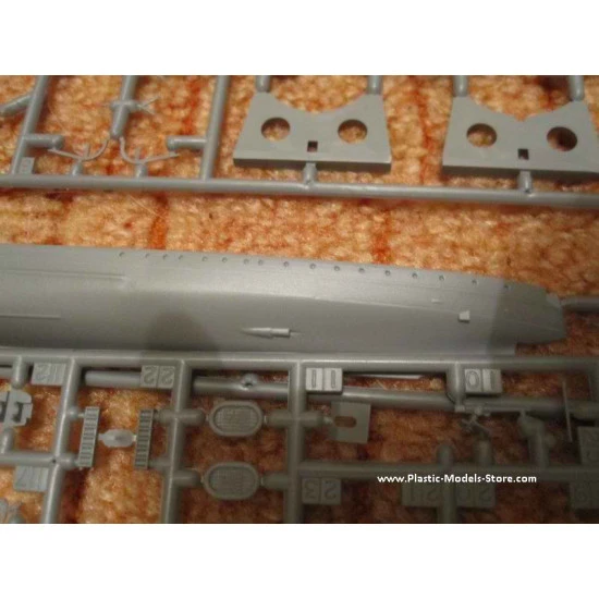 ORP Wicher 1935 Polish ship Destroyer WWII 1/400 Mirage 40068