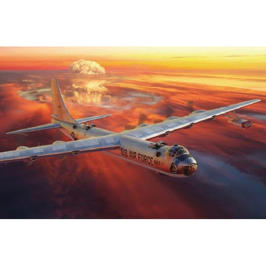 Roden 337 - 1/144 - Convair B-36D Peacemaker aircraft scale model plastic kit
