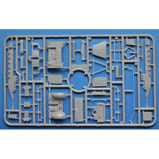 ACE 72574 - 1/72 - Diana 7,62cm FK.36 (R) auf mZgkw 5t.1 scale plastic model